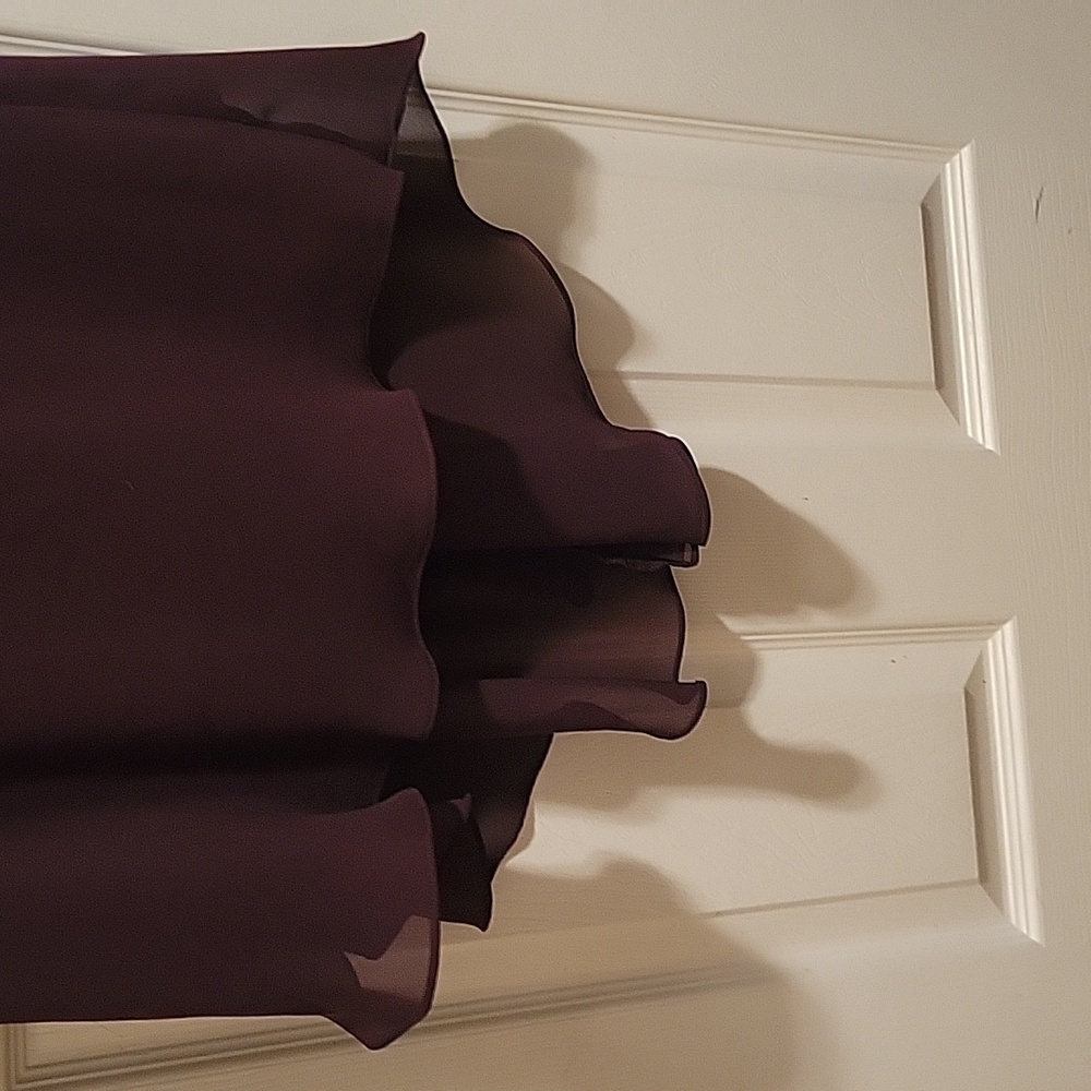 Dress - Picture 2 of 5